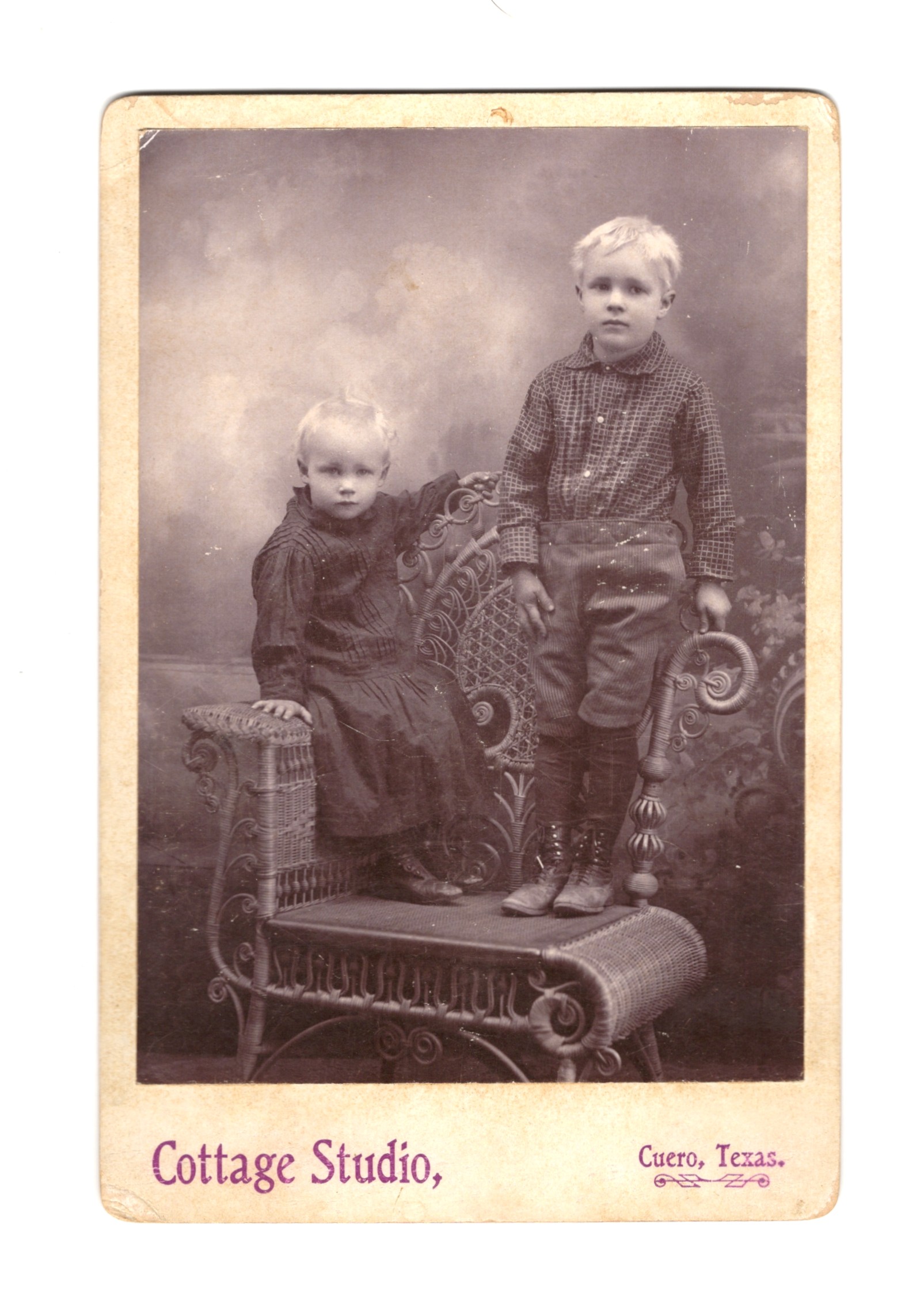 Cabinet Card Photograph of Two Young Children by Cottage Studio, Cuero, DeWitt Coounty, Texas, circa 1890s to Early 1900s