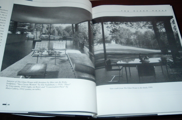 Philip Johnson: The Glass House