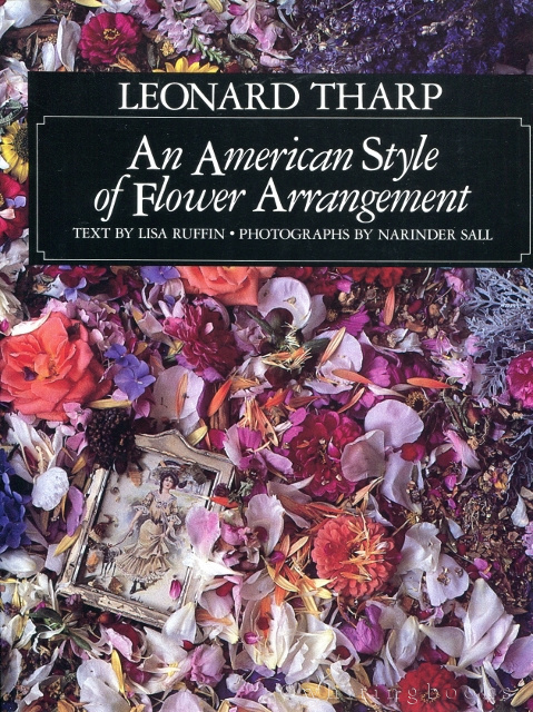 Image for Leonard Tharp: An American Style of Flower Arrangement